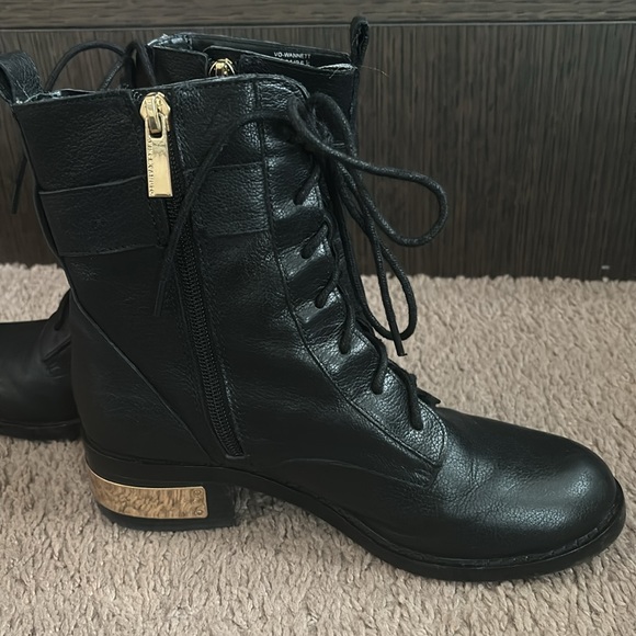 Vince Camuto Vo-Wannett Boots - Picture 7 of 12